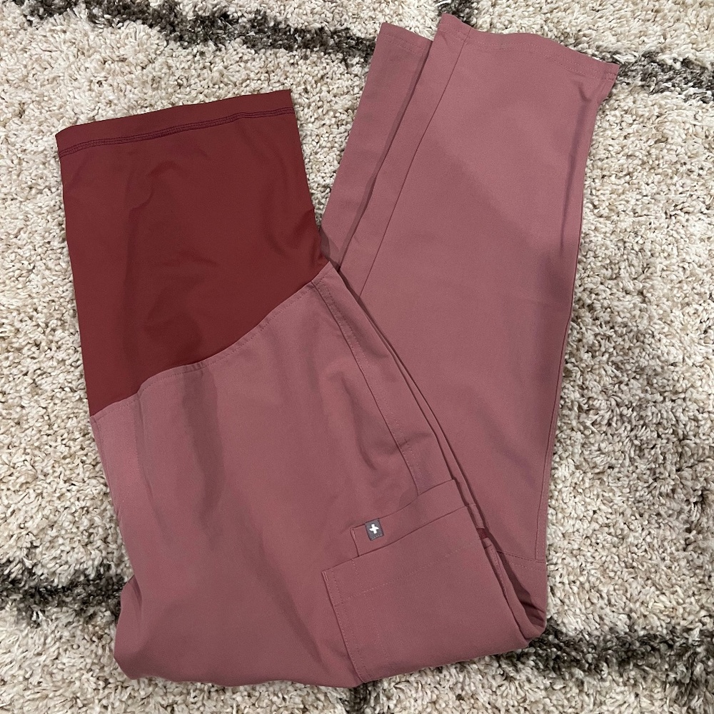 FIGS petite Yola Maternity Scrub Pants